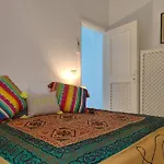 Dolce House Stunning Views By The Sea 度假居