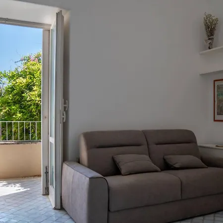 Dolce House Stunning Views By The Sea Capri