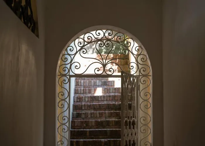 Dolce House Stunning Views By The Sea Holiday home