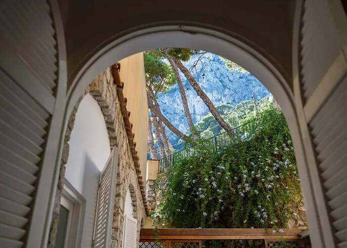 Dolce House Stunning Views By The Sea Holiday home Capri